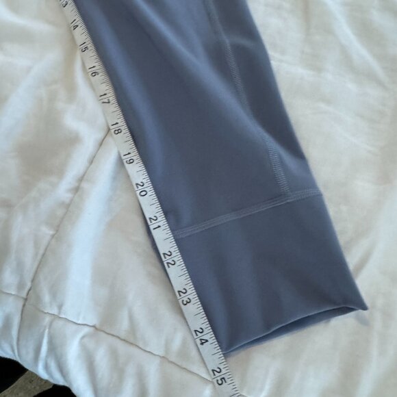 Vuori Daily Pocket Legging Blue - Picture 9 of 11